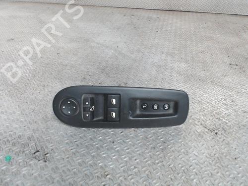 Used Left front window switch Left front window switch PEUGEOT 407 Coupe (6C_) 2.0 HDi (136 hp) 24074562 24074562