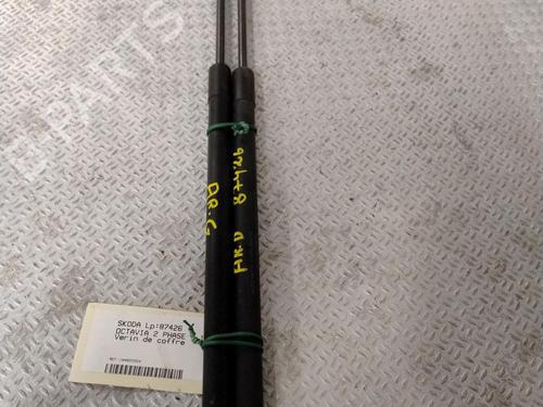 Gassdemper Bakluke SKODA OCTAVIA II (1Z3) 1.9 TDI | BP25703505C138 