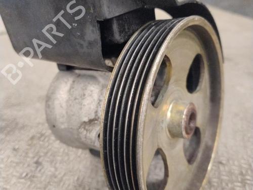 Used Steering pump PEUGEOT 206 CC (2D) 1.6 16V (2DNFUF, 2DNFUR) (109 hp) 33031417