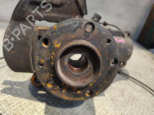 Used Right front steering knuckle CITROËN JUMPER I Van (244) 2.0 HDi (84 hp) 29739521