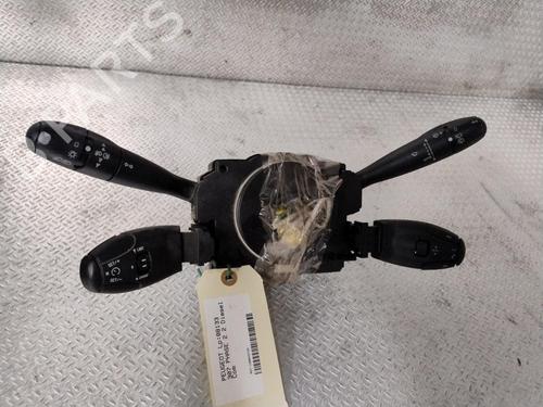 Used Switch Switch PEUGEOT 307 (3A/C) 2.0 HDi 135 (136 hp) 30740204 30740204