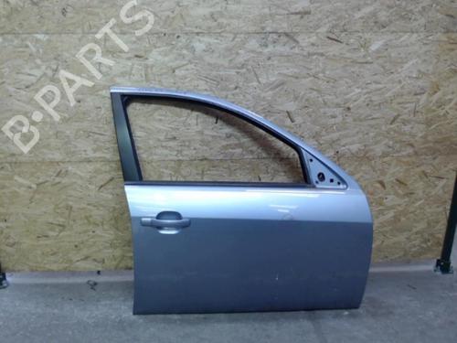 Used Right front door FORD MONDEO III (B5Y) 2.0 16V TDDi / TDCi (115 hp) 24070970