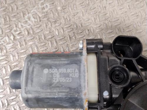 fensterhebermotor-vorne-links-vw-golf-viii-cd1-da1-2019-31284100 main image