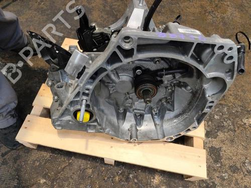 Gearbox DACIA SANDERO II TCe 90 (B8M1, B8MA, B8AC) | BP31843177M3