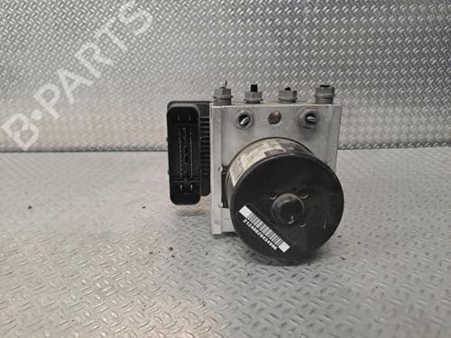 Used ABS pump ABS pump VW GOLF VI (5K1) 1.6 TDI (105 hp) 30740061 30740061