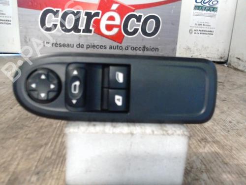 Used Left front window switch CITROËN C3 II (SC_) 1.4 HDi 70 (SC8HZC, SC8HR0, SC8HP4) (68 hp) 24068836