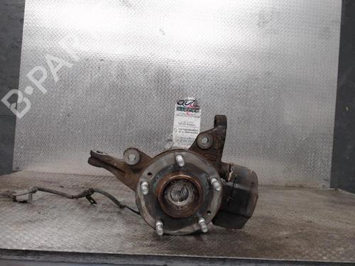 Used Left front steering knuckle HYUNDAI i30 (FD) 1.6 CRDi (90 hp) 24088679