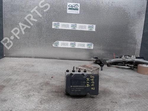 ABS Bremseaggregat KIA PICANTO I (SA) 1.1 CRDi (75 hp) 30484302