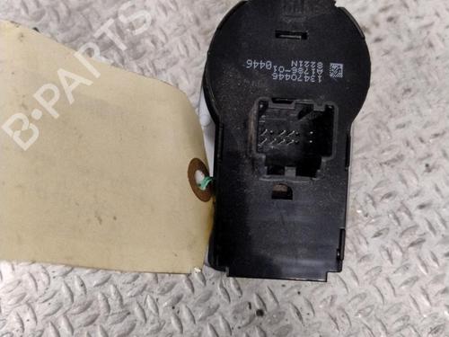 Used Headlight switch Headlight switch 26969077 26969077