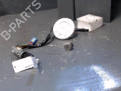 Used Ignition barrel Ignition barrel PEUGEOT 206+ (2L_, 2M_) 1.4 HDi eco 70 (68 hp) 24067900 24067900