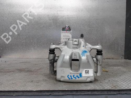 Used Left front brake caliper TOYOTA COROLLA Hatchback (_E21_, _EA1_, _EH1_) 1.8 Hybrid (ZWE211) (98 hp) 24095727