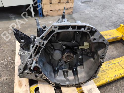 gearbox-renault-clio-iii-br01-cr01-2005-2006-2007-2008-2009-2010-2011-2012-2013-2014-34572597 main image