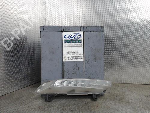Used Left daytime light Left daytime light RENAULT CLIO IV (BH_) 0.9 TCe 90 (BHNF, BHMA, BHMH, BHJK, BHJR) (90 hp) 24078452 24078452
