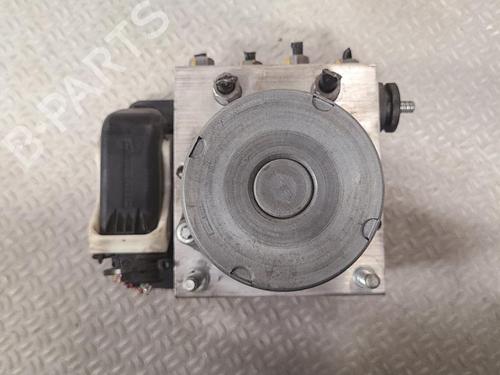 Used ABS pump ABS pump PEUGEOT 308 II (LB_, LP_, LW_, LH_, L3_) 1.2 THP 110 (110 hp) 30740137 30740137