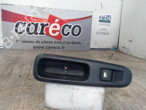 Used Left rear window switch PEUGEOT 5008 (0U_, 0E_) 1.6 HDi (114 hp) 24069048