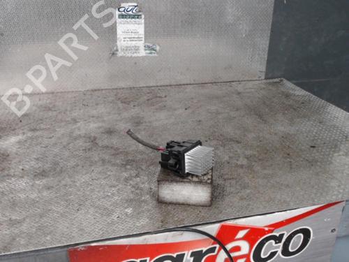 Used Heater resistor OPEL ASTRA J (P10) 1.7 CDTI (68) (110 hp) 24086362