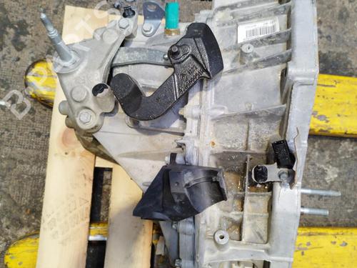 Used Gearbox DACIA DUSTER (HM_) 1.5 dCi 110 4x4 (HMAB) (109 hp) 30630684