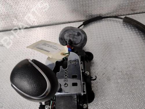 Used Shift knob Shift knob PEUGEOT 2008 I (CU_) 1.2 THP 110 / PureTech 110 (110 hp) 26314990 26314990