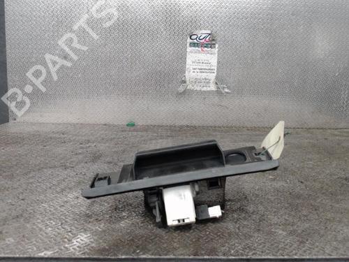 Used Tailgate handle PEUGEOT 206+ (2L_, 2M_) 1.1 (60 hp) 24087626