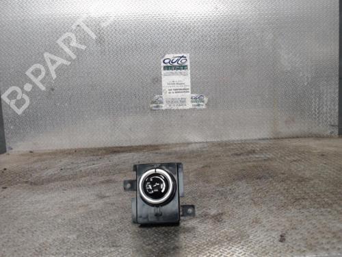 Used Climate control Climate control 24082693 24082693