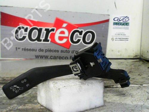 Used Steering column stalk SEAT LEON (1P1) 1.9 TDI (105 hp) 24066372
