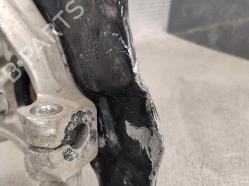 Used Right front steering knuckle VOLVO XC40 (536) D3 (150 hp) 31077099