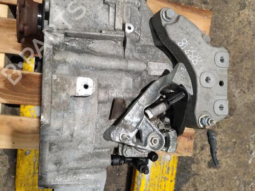 Gearbox VW TIGUAN (5N_) 2.0 TDI | BP30740239M3