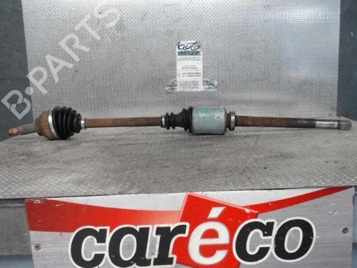 Used Right front driveshaft Right front driveshaft RENAULT TRAFIC II Van (FL) 1.9 dCi 80 (FL0B) (82 hp) 24085372 24085372