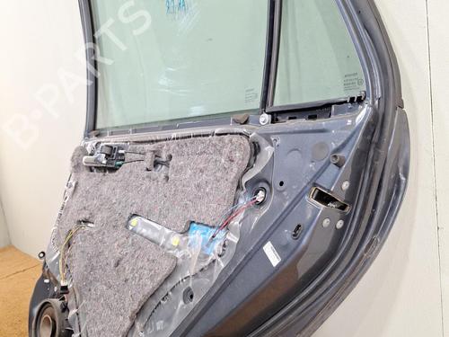 Used Right rear door TOYOTA COROLLA Saloon (_E12_) 1.4 D-4D (NDE120_, NDE120R) (90 hp) 24087086