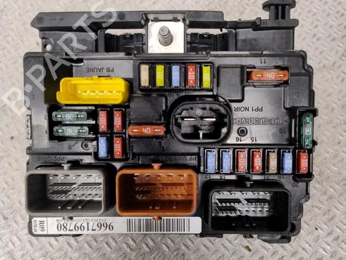 Used Fuse box PEUGEOT 207 (WA_, WC_) 1.6 HDi (90 hp) 30740165