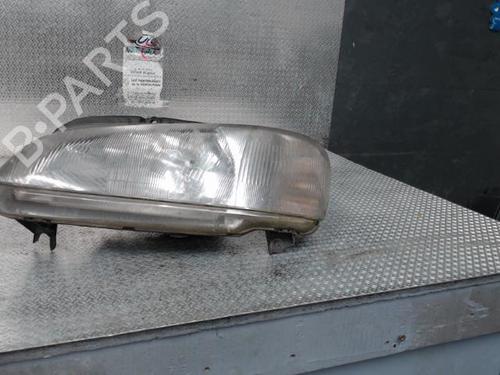 Used Left headlight PEUGEOT 106 II (1A_, 1C_) 1.4 i (75 hp) 24093567