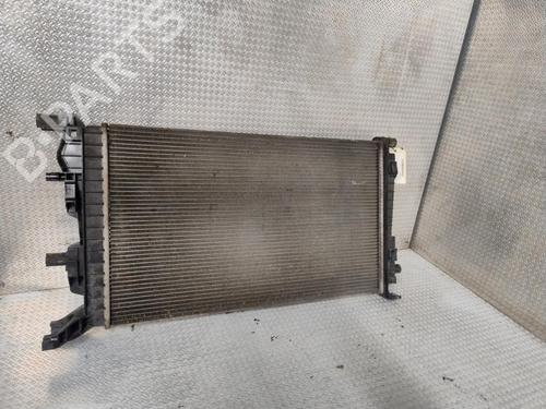 Used Water radiator Water radiator 31302195 31302195