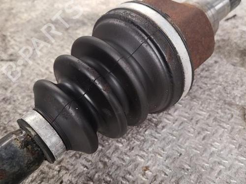 Used Left front driveshaft PEUGEOT 208 I (CA_, CC_) 1.4 HDi (68 hp) 24098975