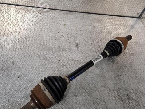 Left front driveshaft DS DS 4 II (FR_, FB_, F3_, FP_) BlueHDi 130 (FBYHZT) | BP24062408M38 - Image 2
