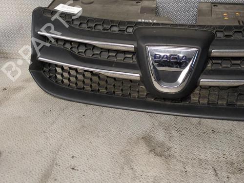 Used Grille DACIA SANDERO II TCe 90 (B8M1, B8MA, B8AC) (90 hp) 30740228