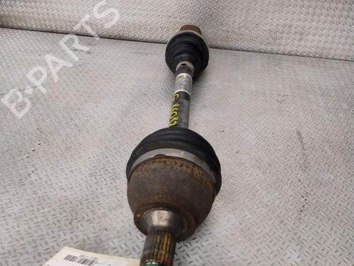 Used Left front driveshaft Left front driveshaft CITROËN C3 III (SX) 1.2 THP 110 (SXHNPS, SXHNZT, SXHNZ6) (110 hp) 32004772 32004772