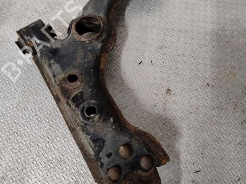 Højre fortil bærearm ALFA ROMEO GIULIETTA (940_) 1.6 JTDM (940FYB11, 940FYB1A, 940FYF11, 940FYF1A) (120 hp) 31119659