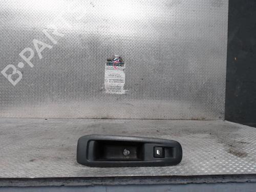 Fensterheberschalter rechts hinten für PEUGEOT 308 II (LB_, LP_, LW_, LH_, L3_) 1.2 THP 110 (110 hp) 24095242