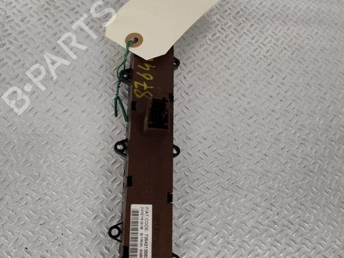 Used Warning switch Warning switch CITROËN JUMPER II Van 2.2 HDi 100 (101 hp) 24992374 24992374