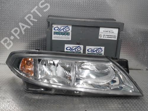 Used Right headlight RENAULT LAGUNA II (BG0/1_) 1.6 16V (BG0A, BG0L) (107 hp) 24072284