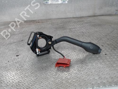 Used Steering column stalk VW POLO (6N2) 1.4 16V (75 hp) 24081675
