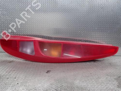 right-taillight-fiat-punto-188_-1999-2000-2001-2002-2003-2004-2005-2006-2007-2008-2009-2010-2011-2012-24076919 main image