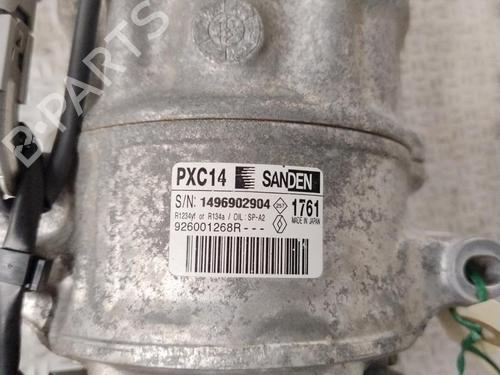 Used AC compressor RENAULT MEGANE IV Hatchback (B9A/M/N_) [2015-2026]  32200201