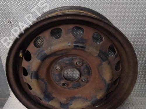 Fælk Fælk TOYOTA YARIS (_P13_) 1.3 (NSP130_, NSP130) (99 hp) 36482704 36482704