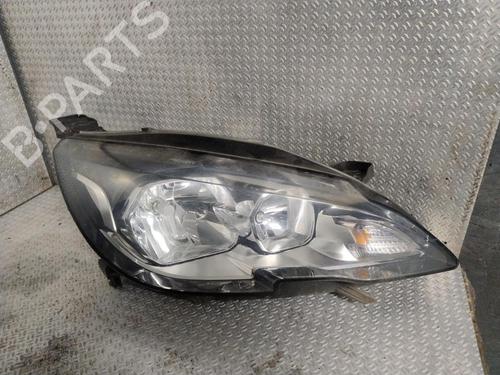 Used Right headlight Right headlight PEUGEOT 308 II (LB_, LP_, LW_, LH_, L3_) 1.6 THP 125 (125 hp) 33749449 33749449