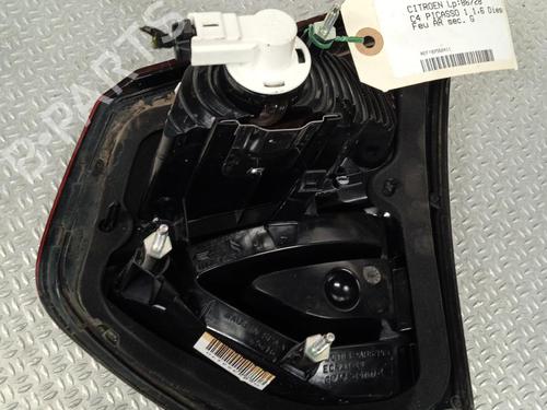 Left tailgate light CITROËN C4 Picasso I MPV (UD_) 1.6 HDi 110 | BP24077464C79 