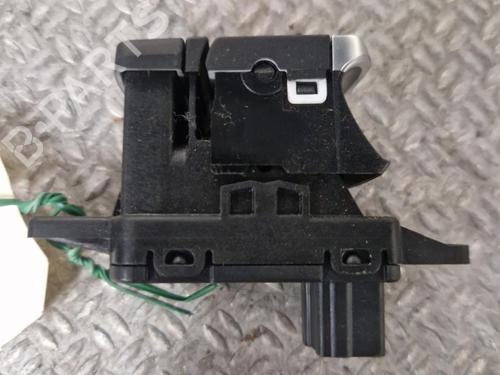Used Switch Switch RENAULT MEGANE IV Hatchback (B9A/M/N_) 1.5 dCi 110 (B9A3) (110 hp) 24097461 24097461