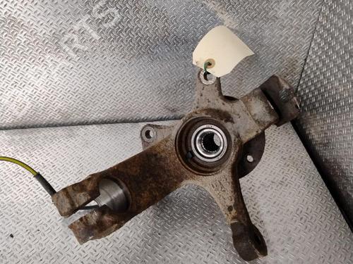 Used Left front steering knuckle Left front steering knuckle TOYOTA AYGO (_B1_) 1.0 (KGB10_, KGB10R) (68 hp) 25704099 25704099