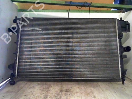 Used Water radiator Water radiator SAAB 9-3 (YS3F, E79, D79, D75) 1.9 TiD (150 hp) 24067383 24067383