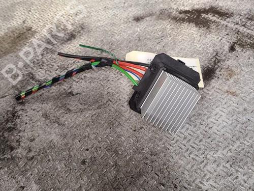 Heater resistor CITROËN C3 III (SX) 1.2 THP 110 (SXHNPS, SXHNZT, SXHNZ6) | BP24062536M108